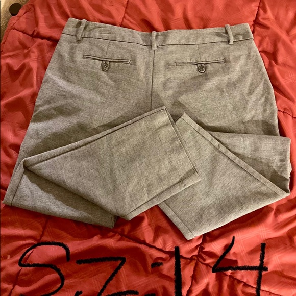 Size 14 Dress pants gently used - Picture 3 of 5